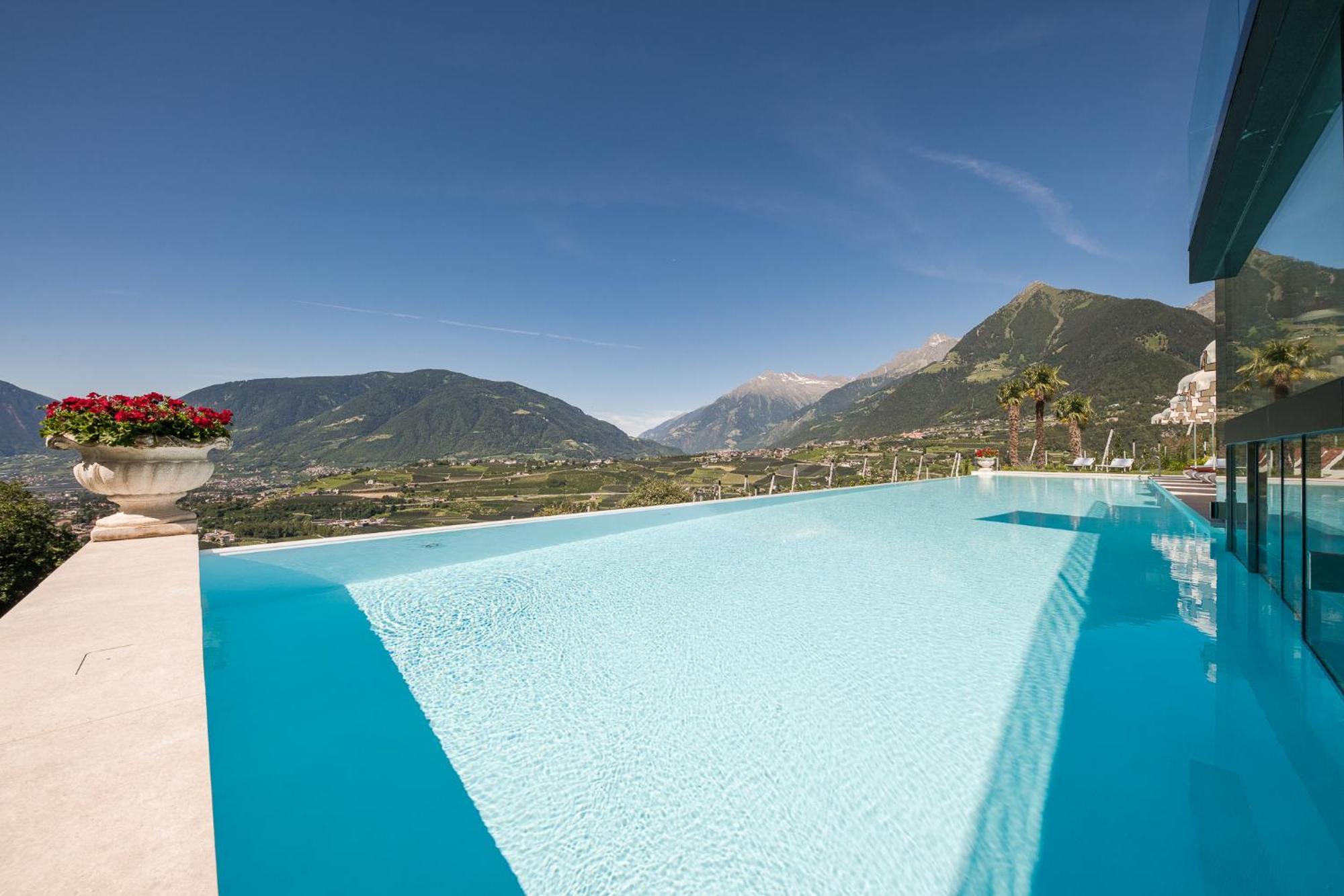 Hotel Tyrol Schenna Kültér fotó